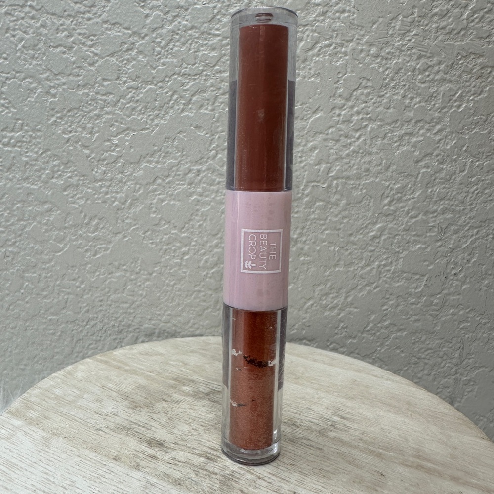 $3 🌙 Beauty Crop Liquid Eyeshadow Duo in: Cinnamon & Fudge FULL SZ‎